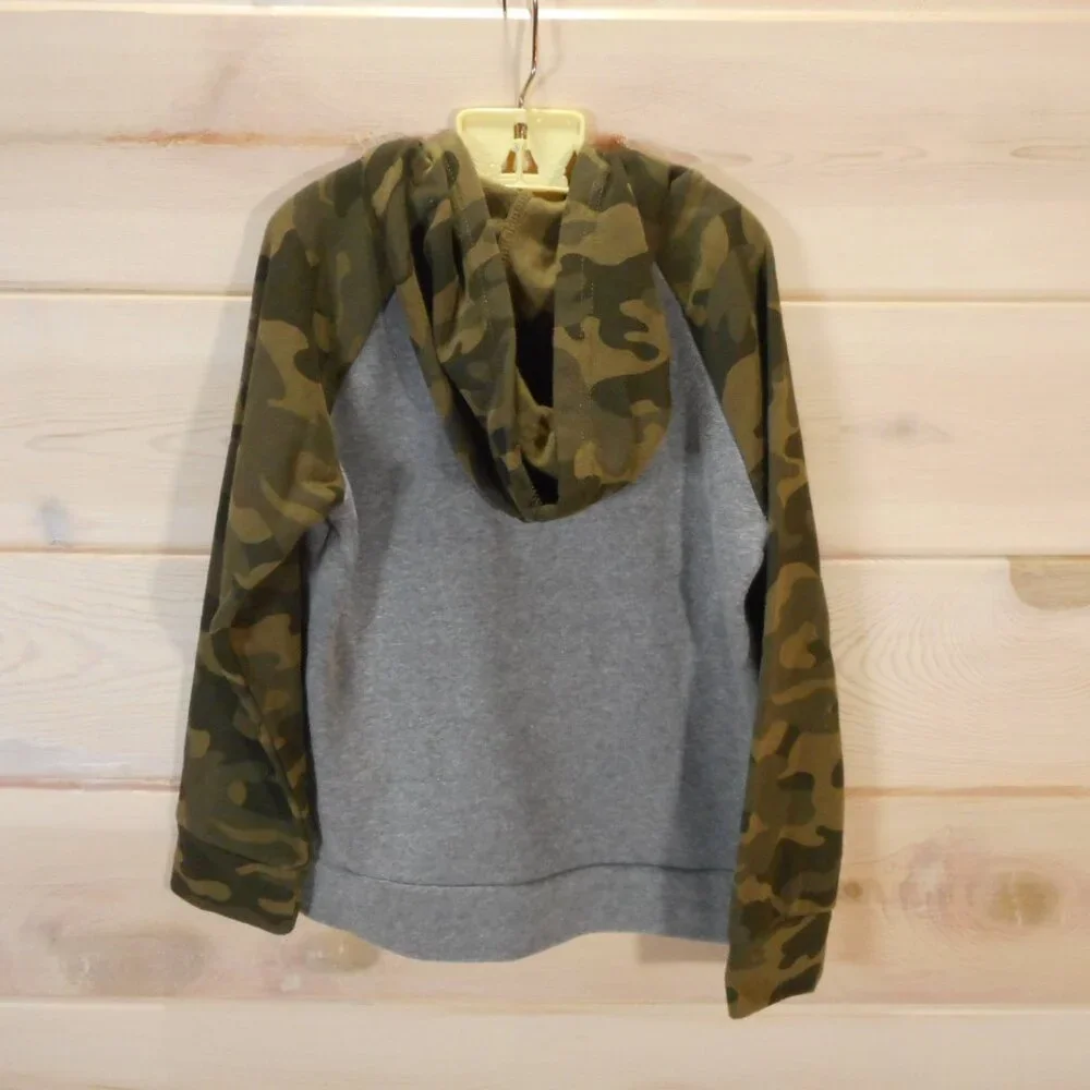 Old Navy Youth Size Small 6-7 Camo Gray Full Zip Hoodie Sweatshirt Pockets